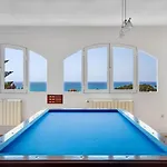 Apartment Penthouse Oasis With Private Pool