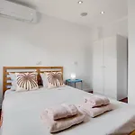 Apartment Penthouse Oasis With Private Pool *