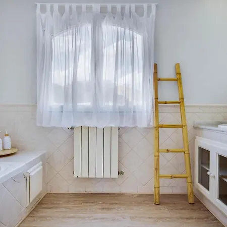 Penthouse Oasis With Private Pool *