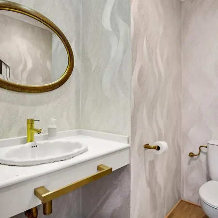 Appartamento Penthouse Oasis With Private Pool Torremolinos