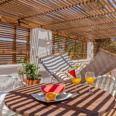 Penthouse Oasis With Private Pool 아파트 토레몰리노스