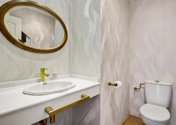 Lägenhet Penthouse Oasis With Private Pool Torremolinos