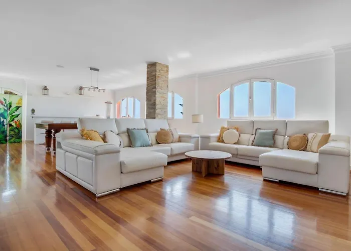 Penthouse Oasis With Private Pool Apartamento Torremolinos